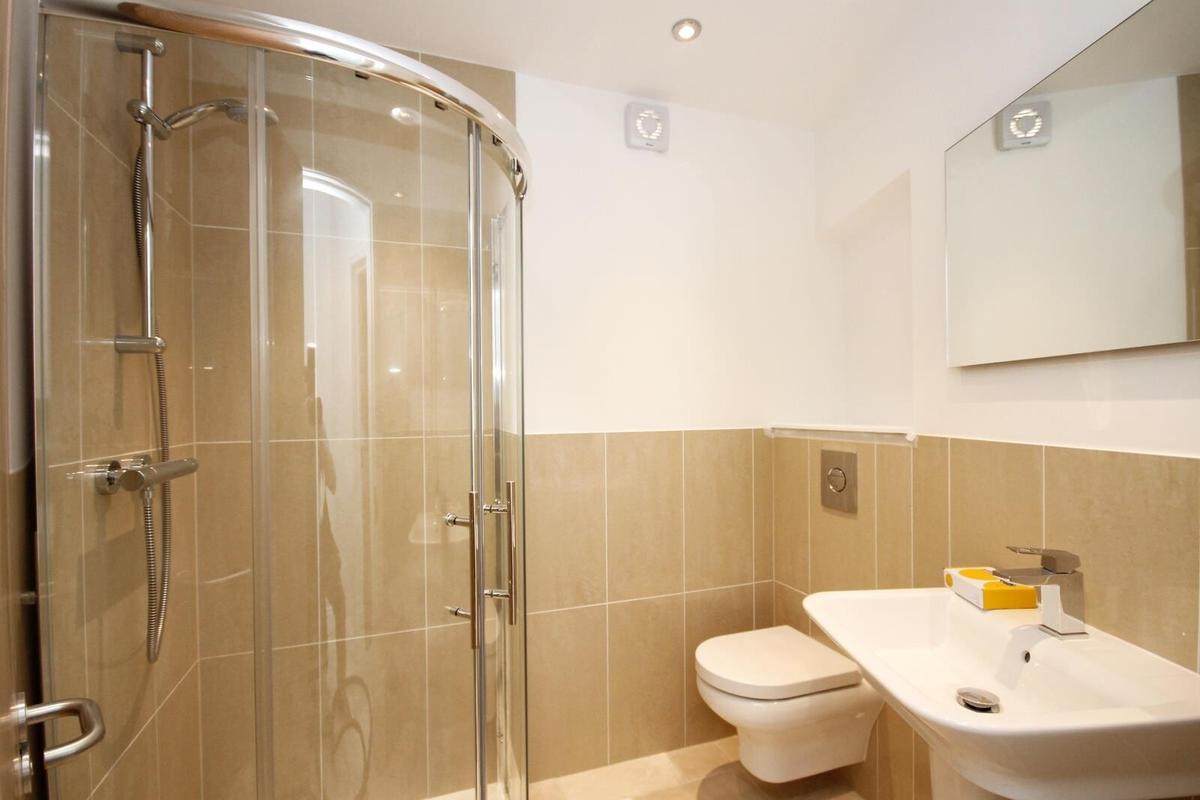 4 bedroom apartment for rent Mile End, Bath, BA1 6PT | UniHomes