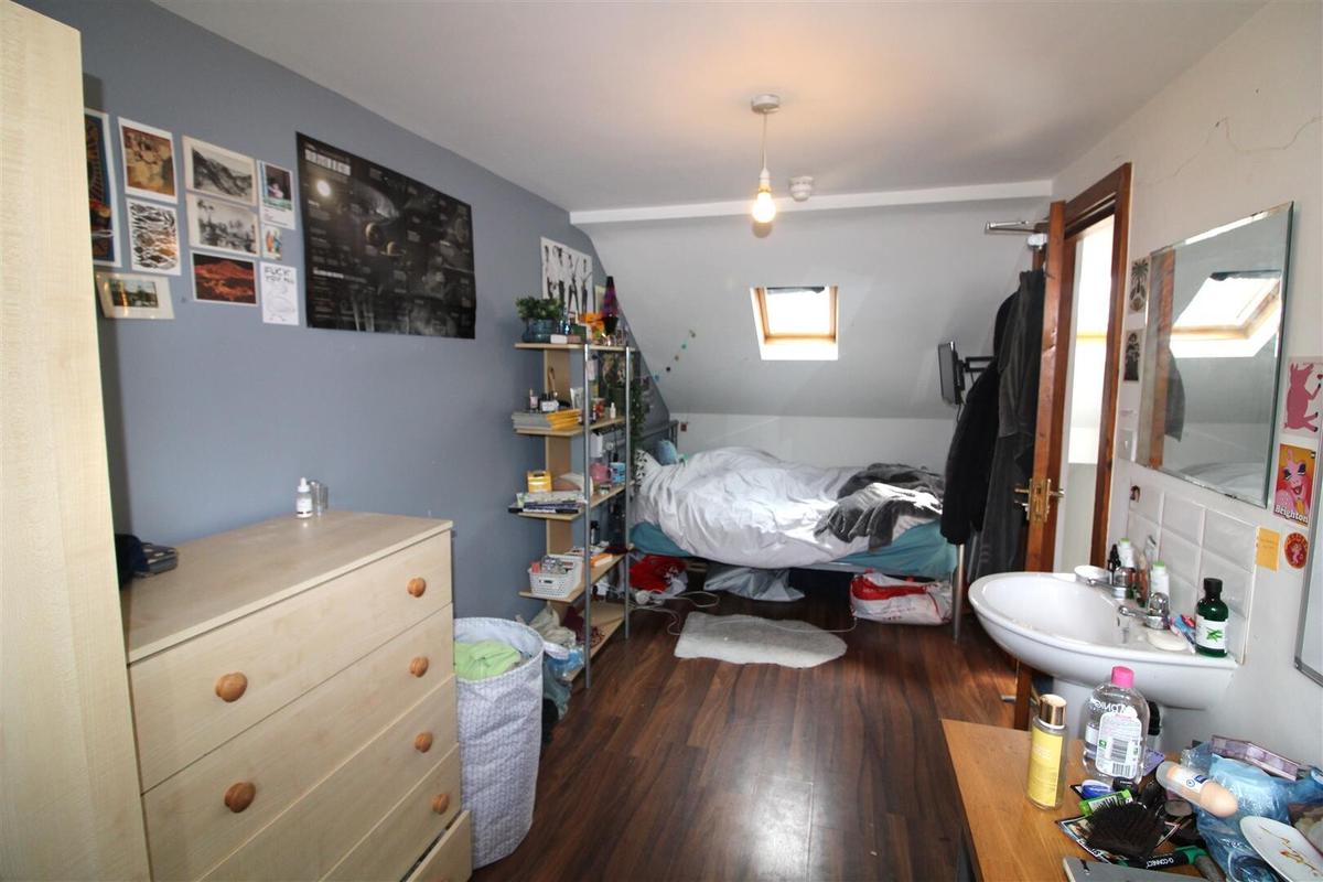 6 bedroom house for rent Rolleston Drive, Nottingham, NG7 1JU UniHomes