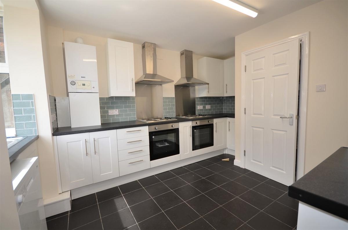 8 bedroom house for rent Roslin Road, Sheffield, S10 1FA UniHomes