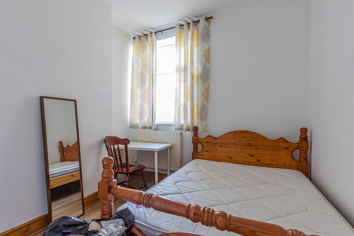 5 bedroom house for rent Pentyrch Street, Cardiff, CF24 4JX UniHomes