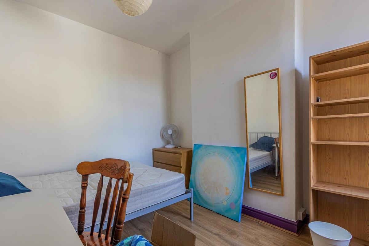 5 bedroom house for rent Pentyrch Street, Cardiff, CF24 4JX UniHomes