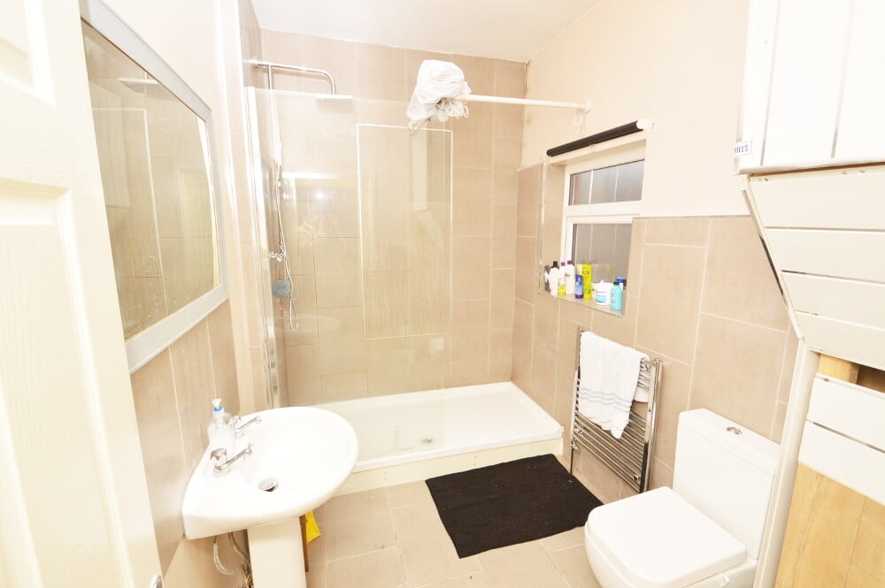 3 bedroom house for rent Viscount Street, Manchester, M14 5UH UniHomes