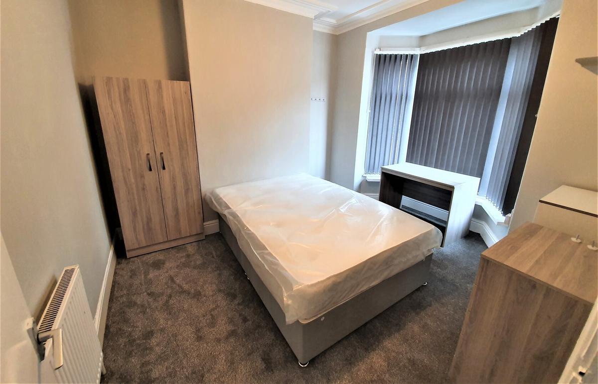 2 bedroom house for rent Raglan Street, Hull, HU5 2JN UniHomes