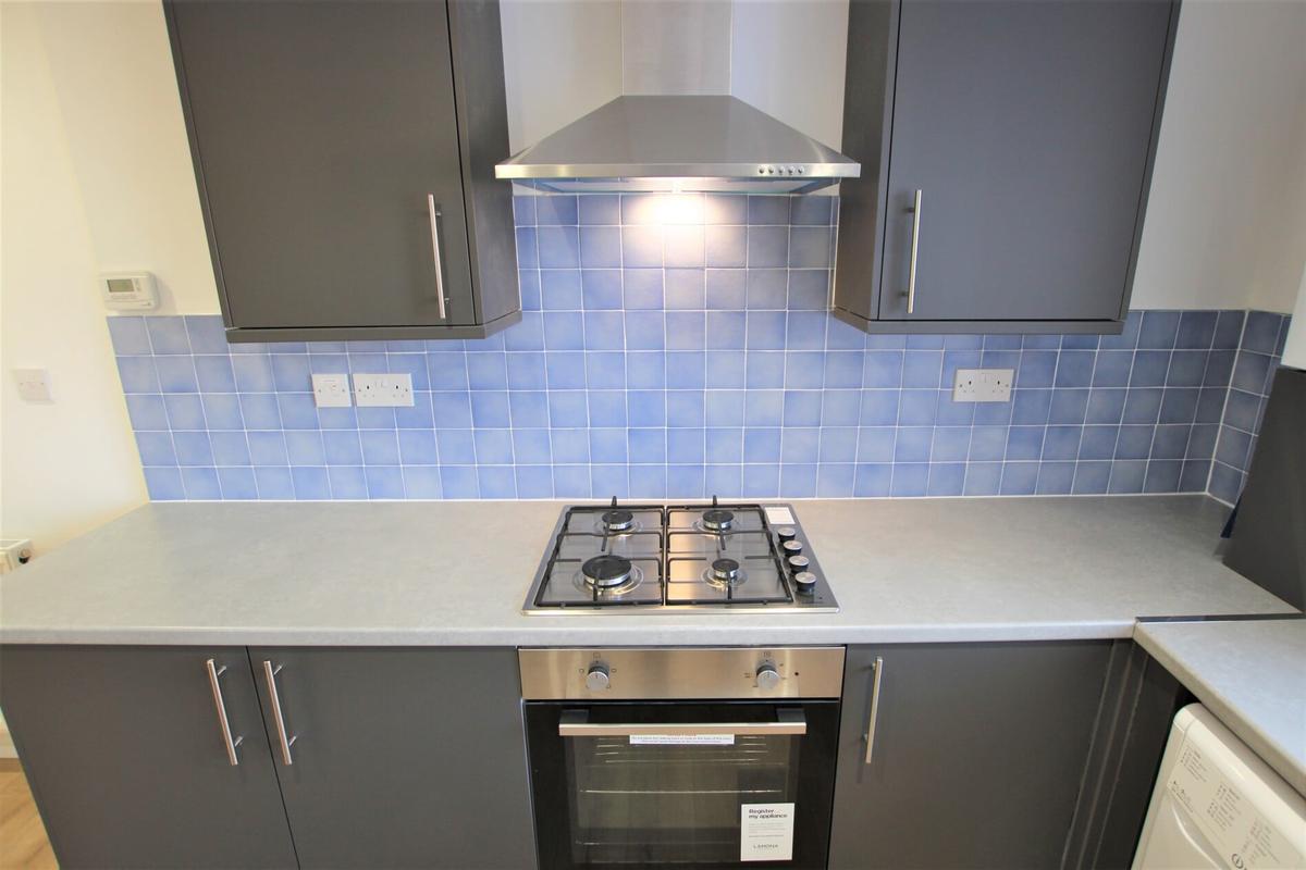 3 bedroom house for rent Heaton Park Road, Newcastle, NE6 5NR UniHomes