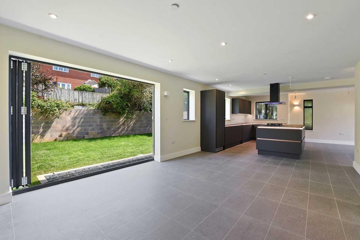 6 bedroom house for rent Crescent Road Cowley Oxford, OX4 2PD UniHomes