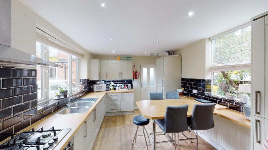 8 bedroom house on Wiseton Road, Ecclesall, Sheffield