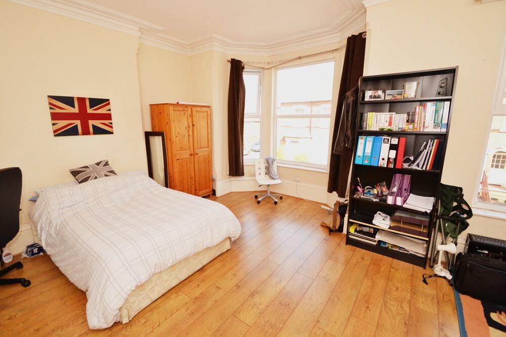 6 bedroom house for rent Burford Road, Nottingham, NG7 6BB UniHomes