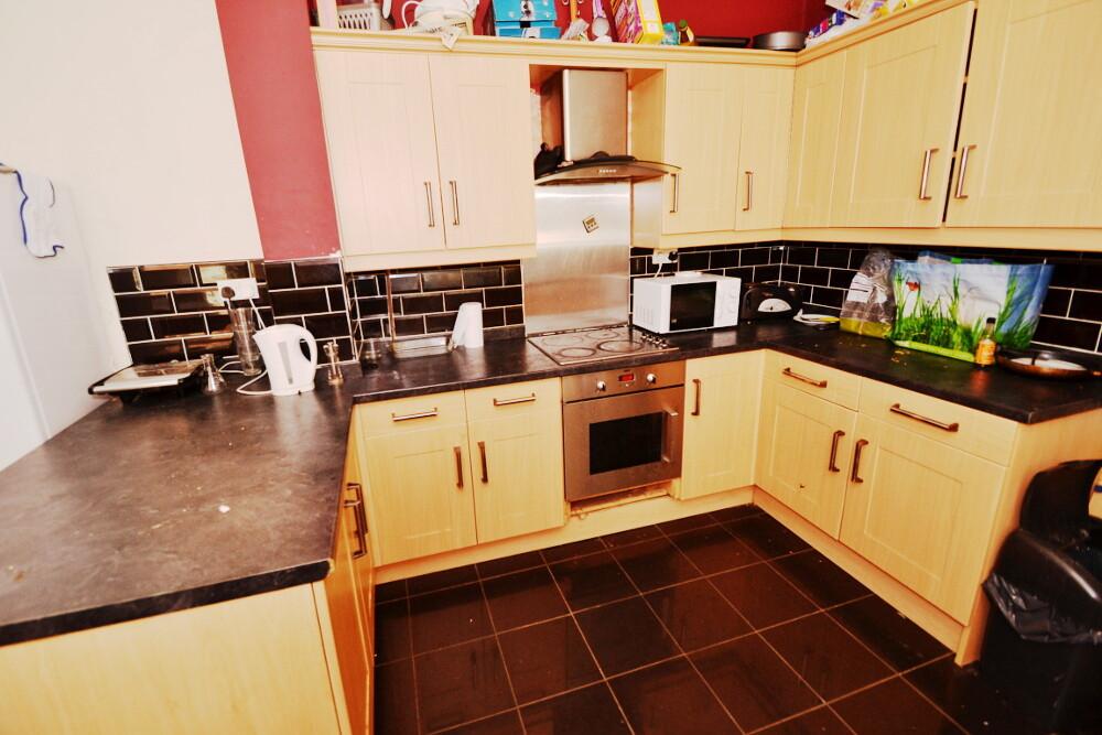 6 bedroom house for rent Burford Road, Nottingham, NG7 6BB UniHomes