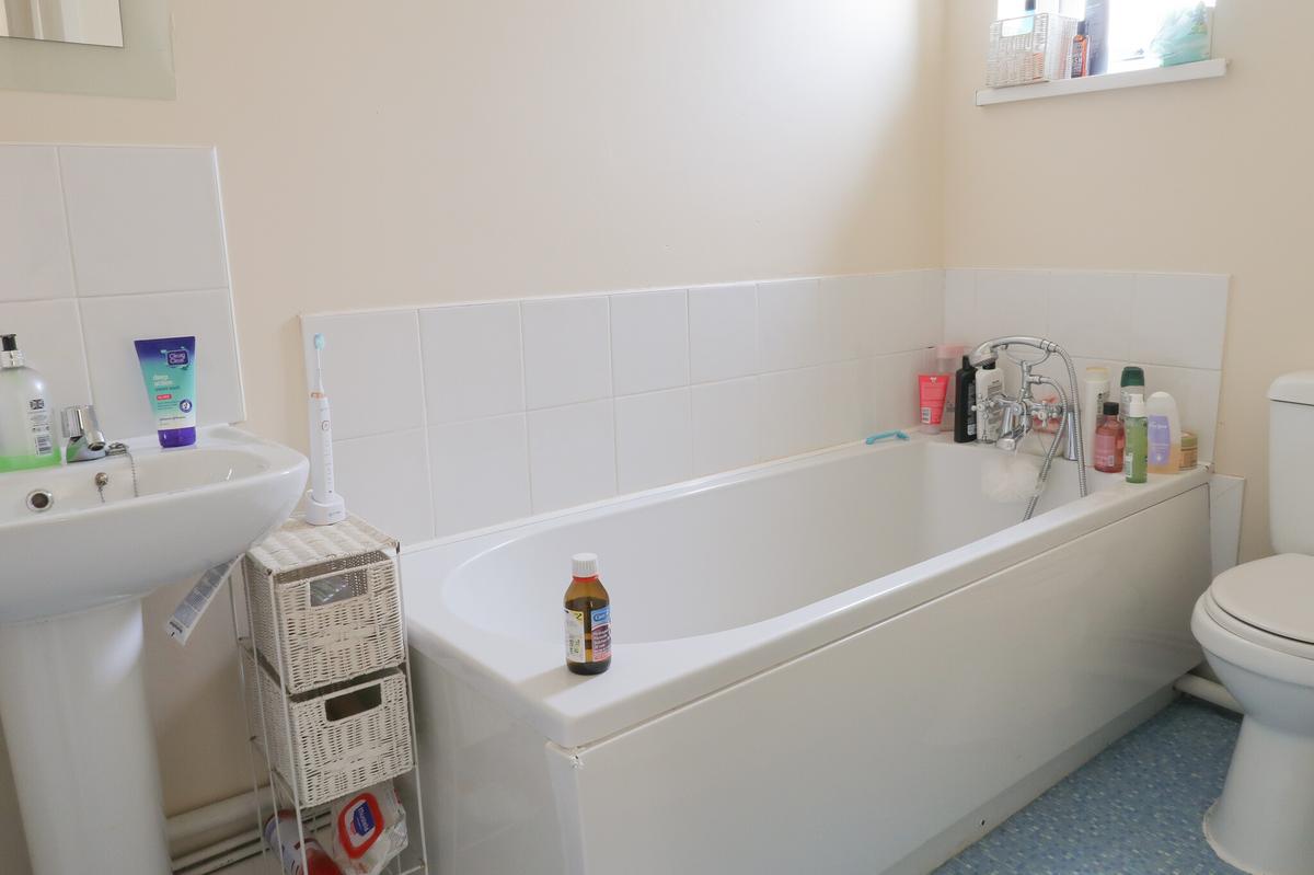 4 bedroom house for rent Phillips Parade, Swansea, SA1 4JL UniHomes