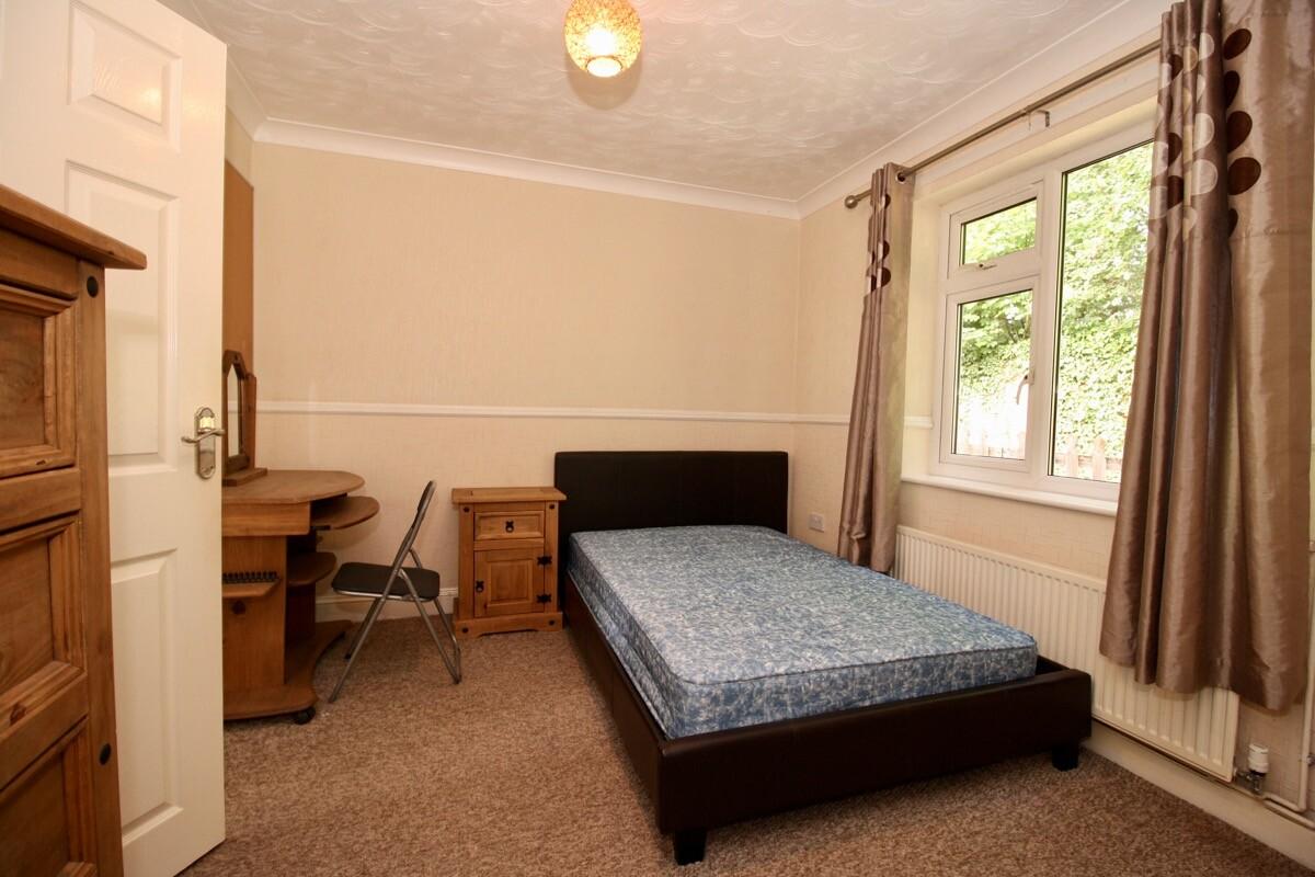 6 bedroom house for rent Mottram Close, Norwich, NR5 8HL UniHomes