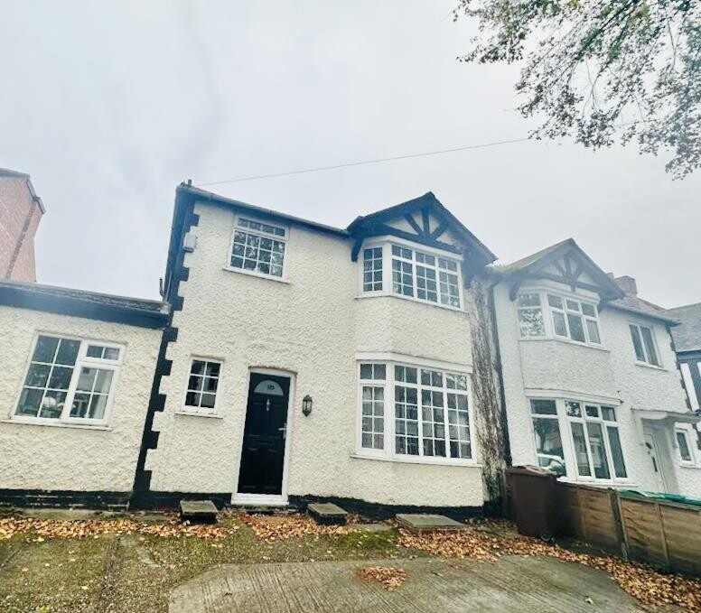 7 bedroom house for rent Harlaxton Drive, Nottingham, NG7 1JD UniHomes