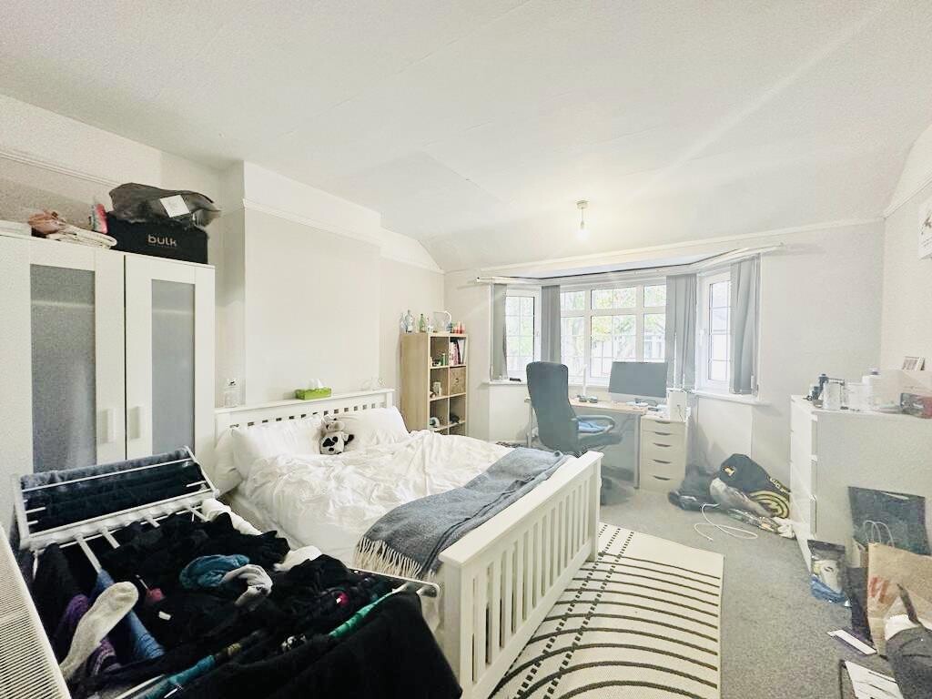 7 bedroom house for rent Harlaxton Drive, Nottingham, NG7 1JD UniHomes