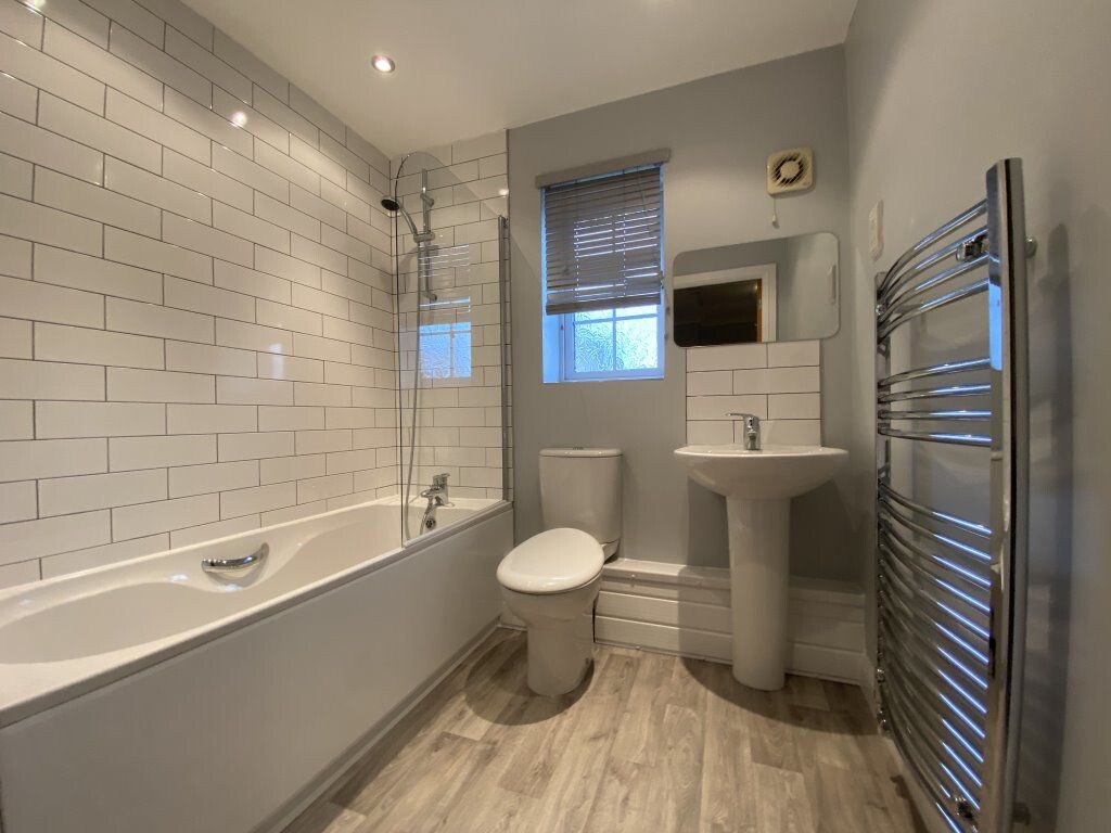 2 bedroom house for rent Cherry Croft, Loughborough, LE11 3NF UniHomes