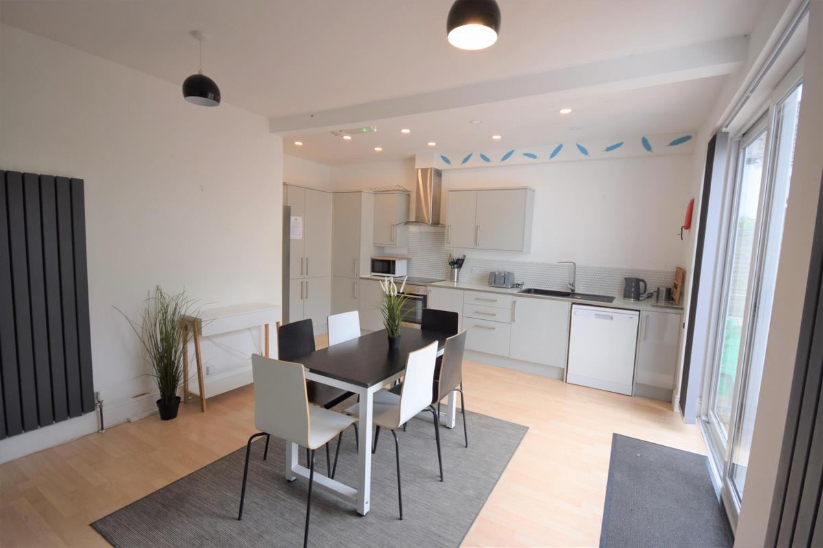 6 bedroom house for rent Herbert Street, Bristol, BS5 9BL UniHomes