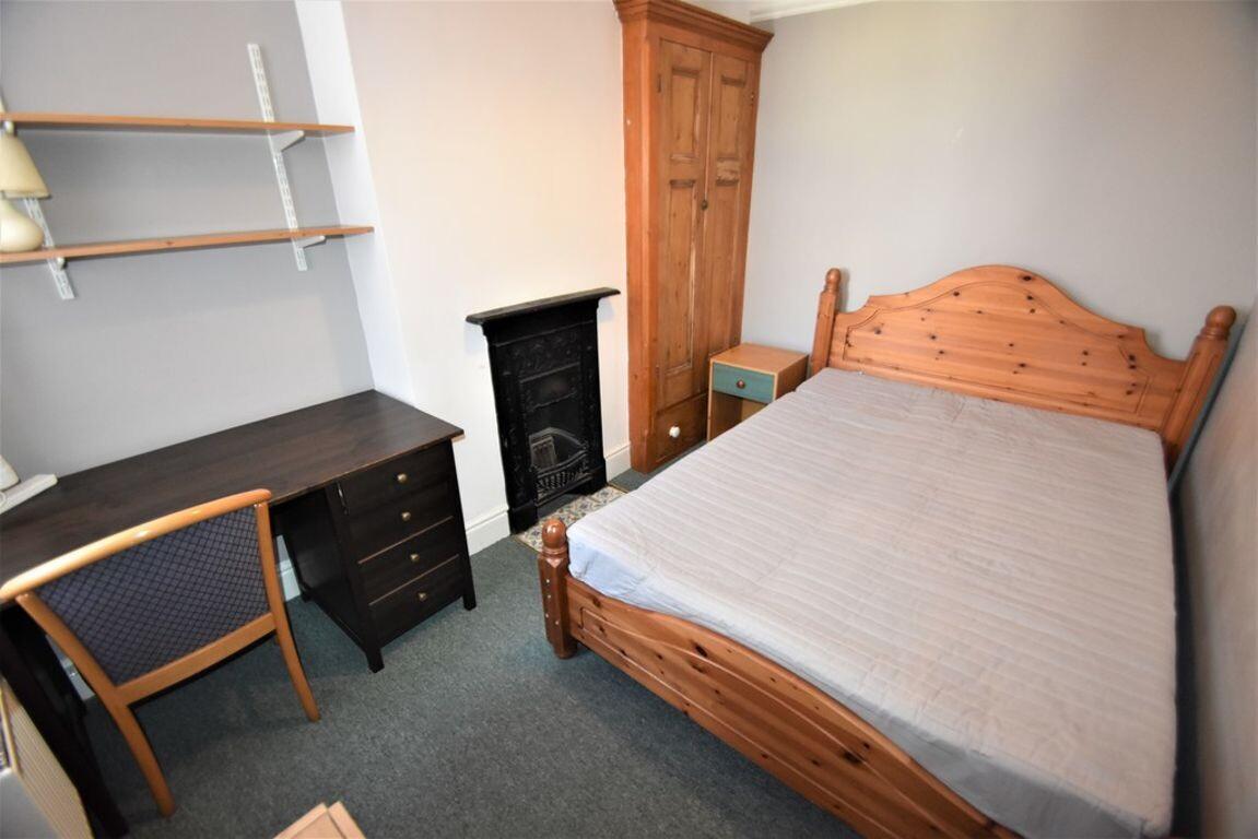 4 bedroom house for rent Bramshott Road, Portsmouth, PO4 8AN UniHomes