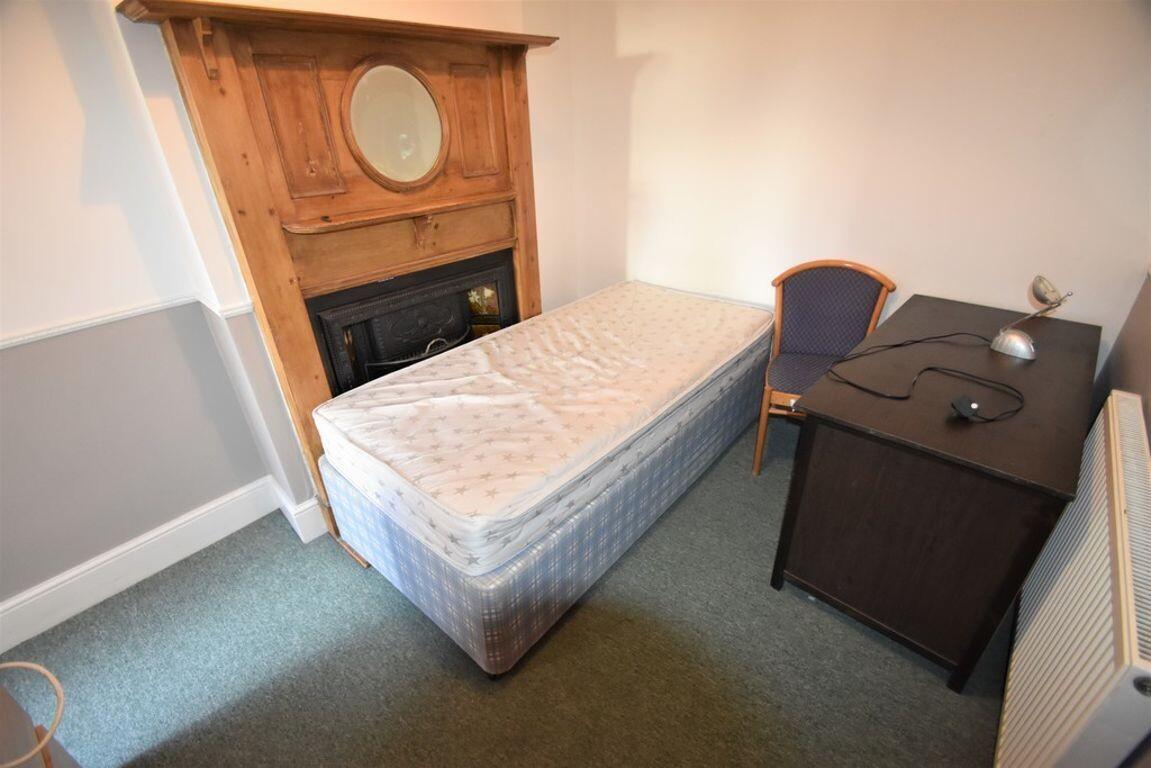 4 bedroom house for rent Bramshott Road, Portsmouth, PO4 8AN UniHomes