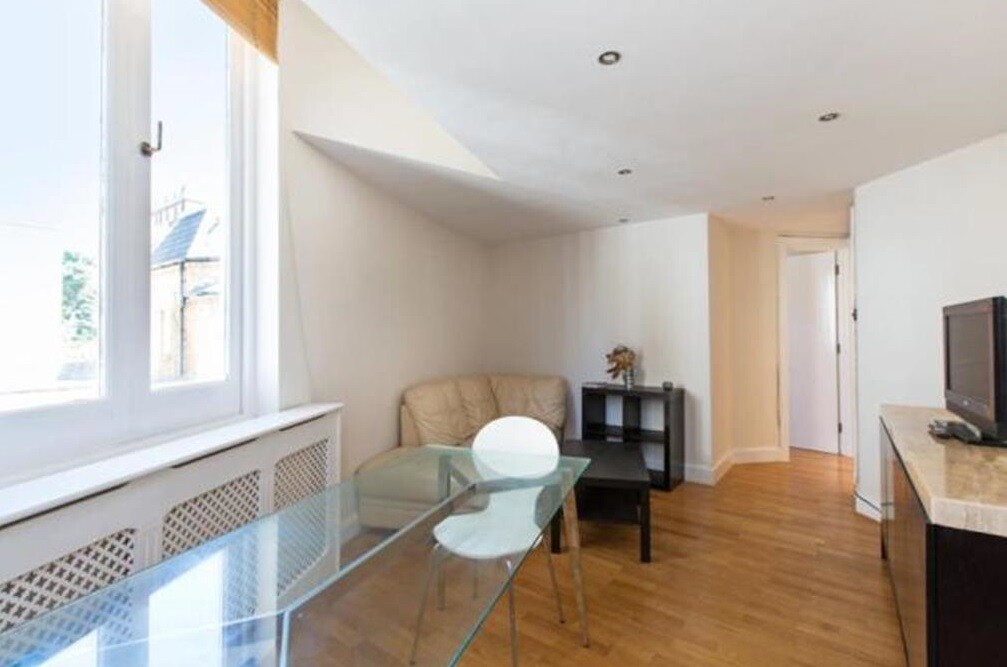 4 bedroom house for rent Eliot Mews, London, NW8 9ED UniHomes