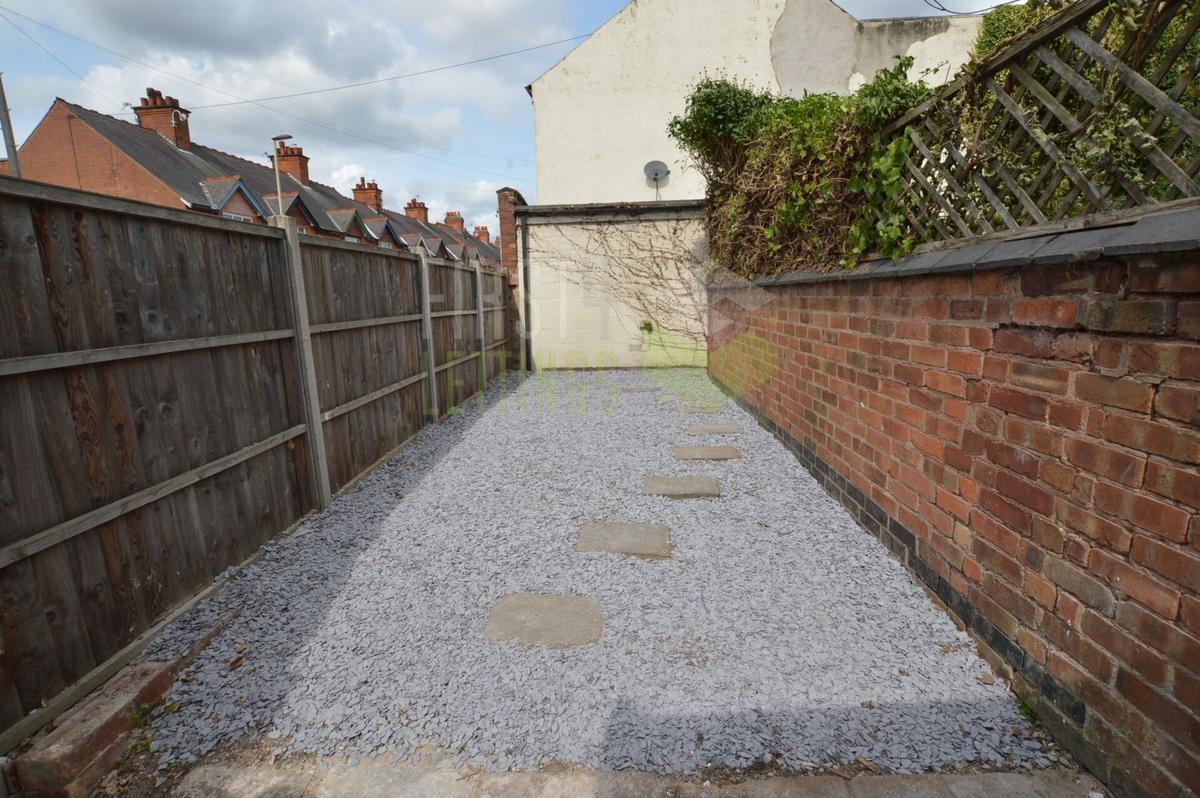 2 bedroom house for rent Clarendon Park Road, Leicester, LE2 3AN UniHomes