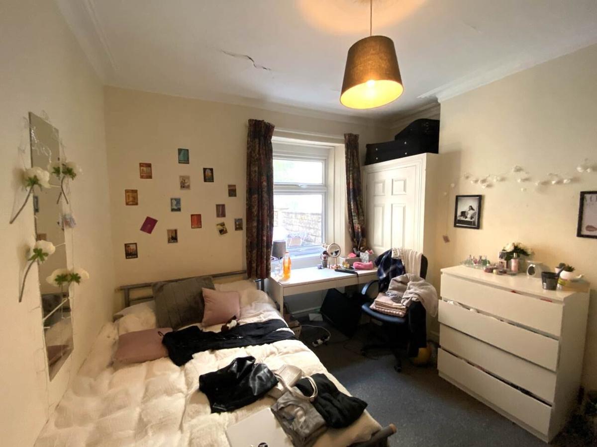 5 bedroom house for rent St Peters Street, Cardiff, CF24 3BA UniHomes