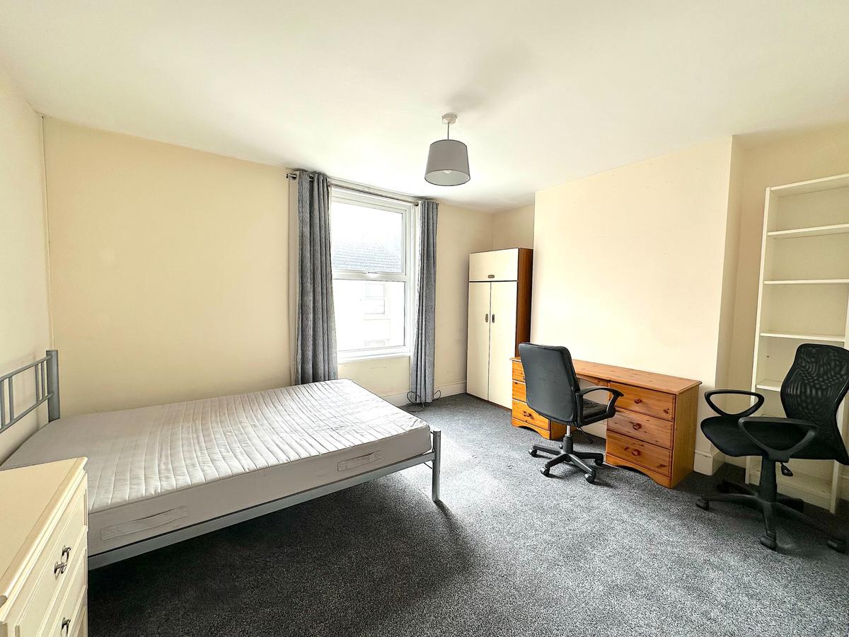 5 bedroom house for rent Holland Street, Brighton, BN2 9WB UniHomes