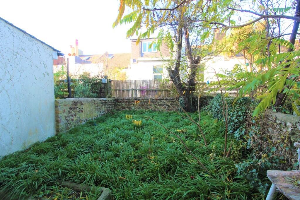 5 bedroom house for rent Holland Street, Brighton, BN2 9WB UniHomes