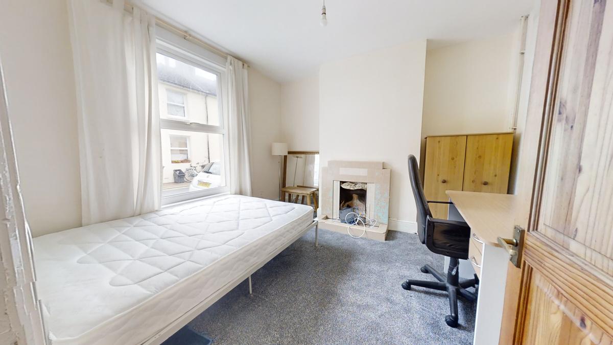5 bedroom house for rent Holland Street, Brighton, BN2 9WB UniHomes