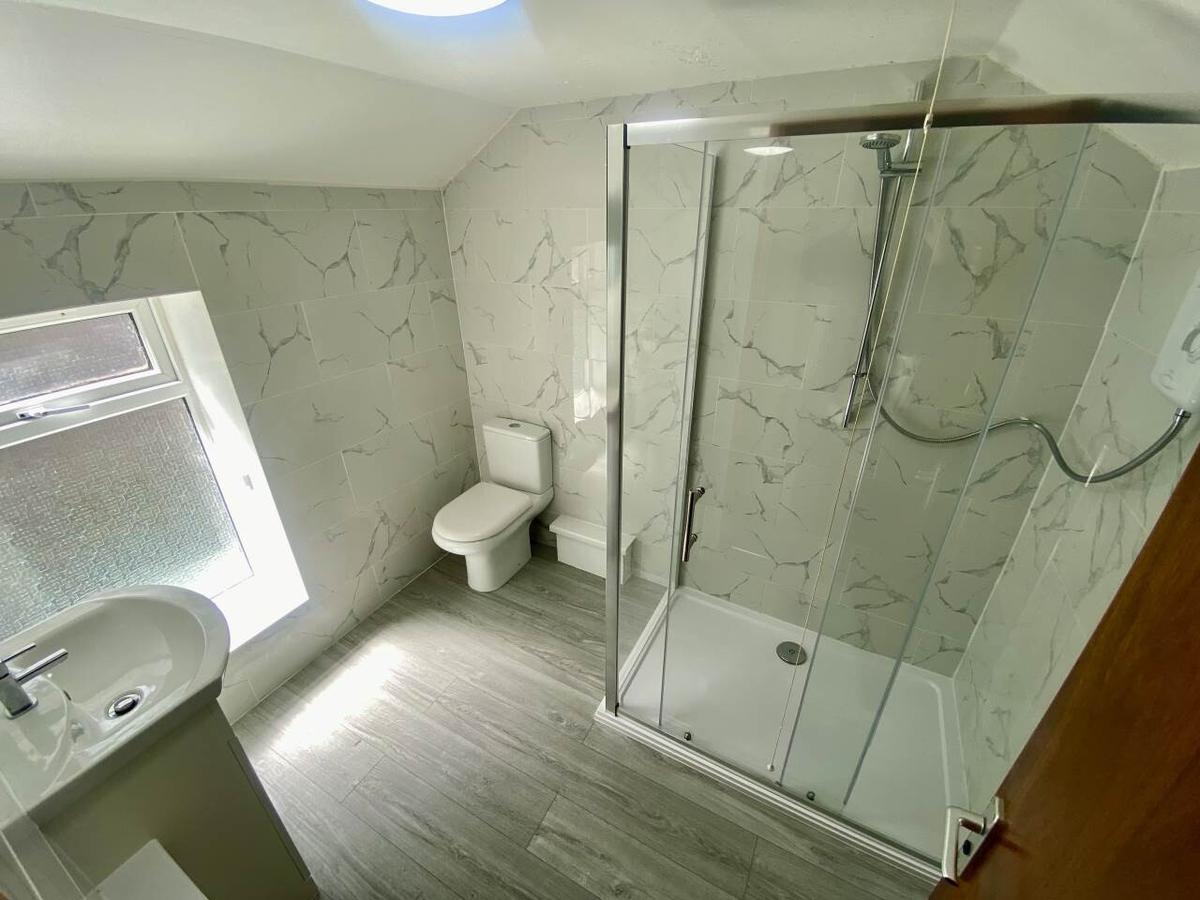 3 bedroom house on Vincent Street, Sandfields, Swansea