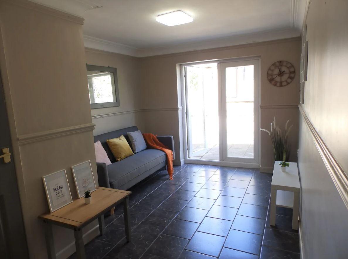 5 bedroom house for rent St. Helens Avenue, Swansea, SA1 4NE UniHomes