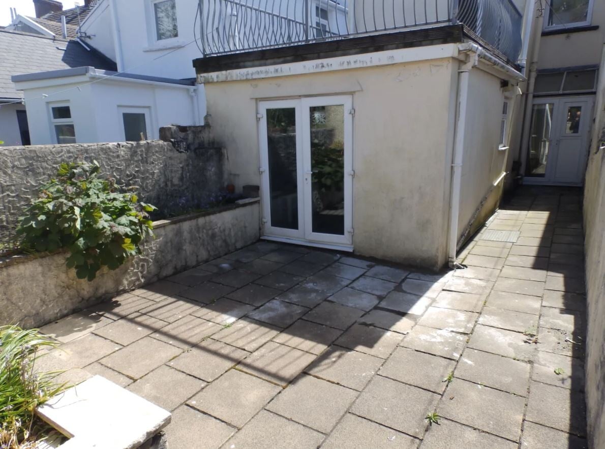 5 bedroom house for rent St. Helens Avenue, Swansea, SA1 4NE UniHomes