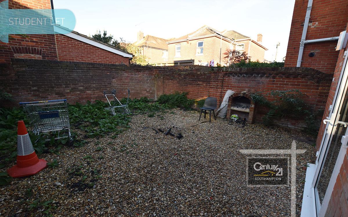 5 bedroom apartment for rent Kenilworth Road, Southampton, SO15 2GD