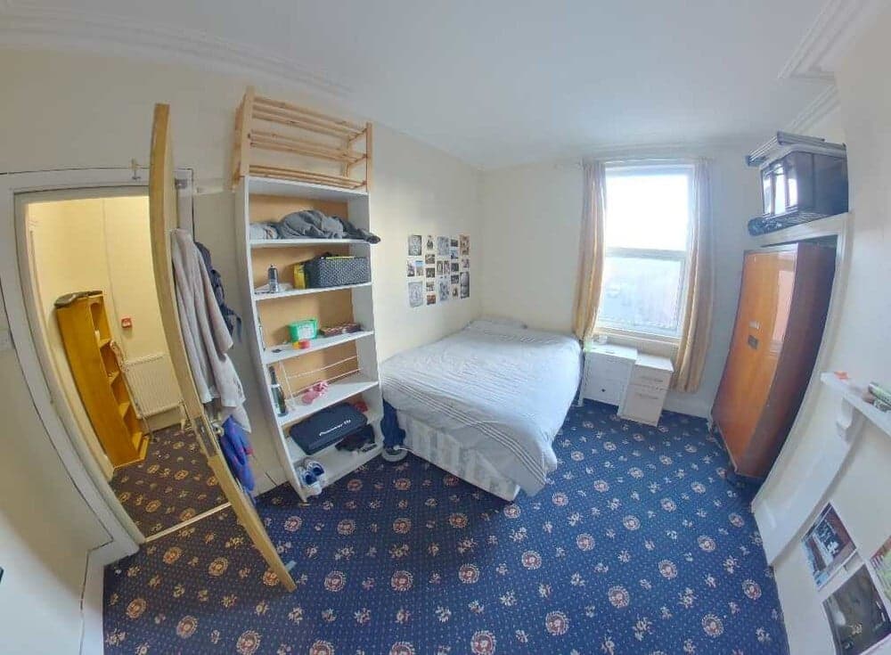 8 bedroom house for rent Brudenell Avenue, Eight Beds, Hyde Park Leeds, LS6 1HD UniHomes