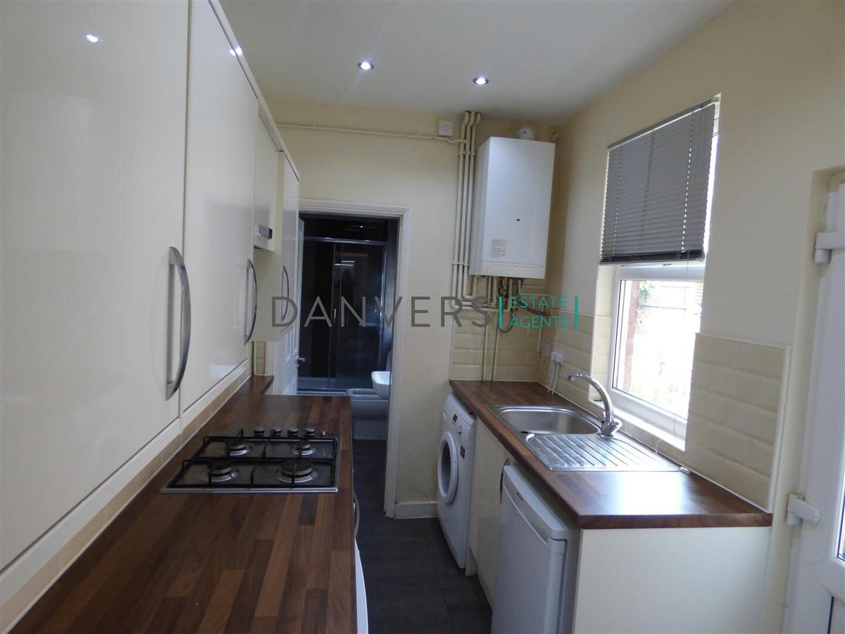 4 bedroom house on Grasmere Street, Westcotes, Leicester