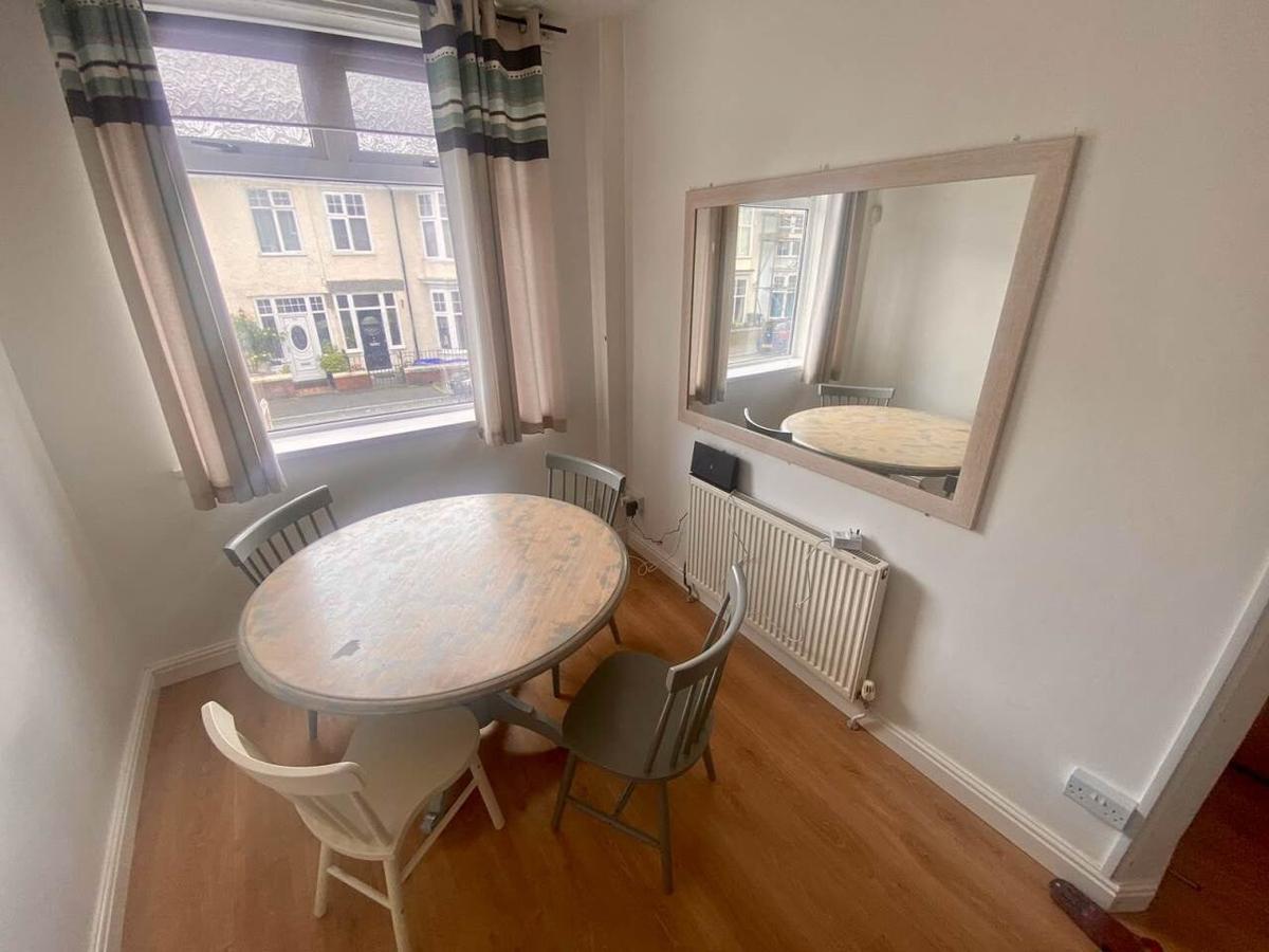 4 bedroom house for rent Pinewood Road, Uplands, Swansea, SA2 0LT