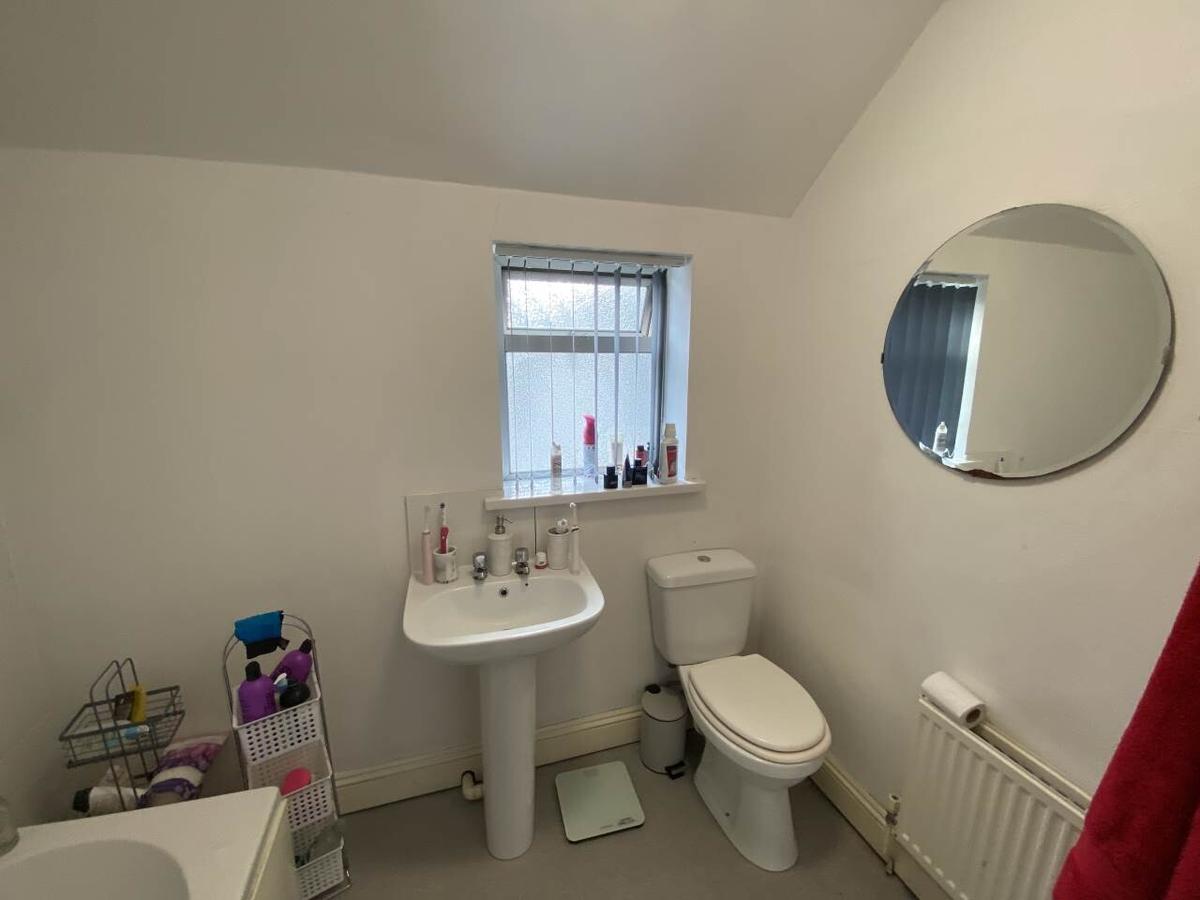 5 bedroom house for rent Lisvane Street, Cardiff, CF24 4LL UniHomes