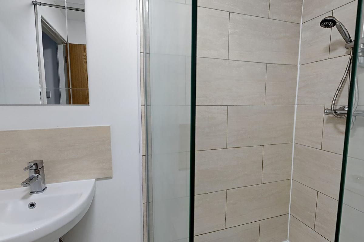 5 bedroom house for rent Adelaide Road, Liverpool, L7 8SH UniHomes