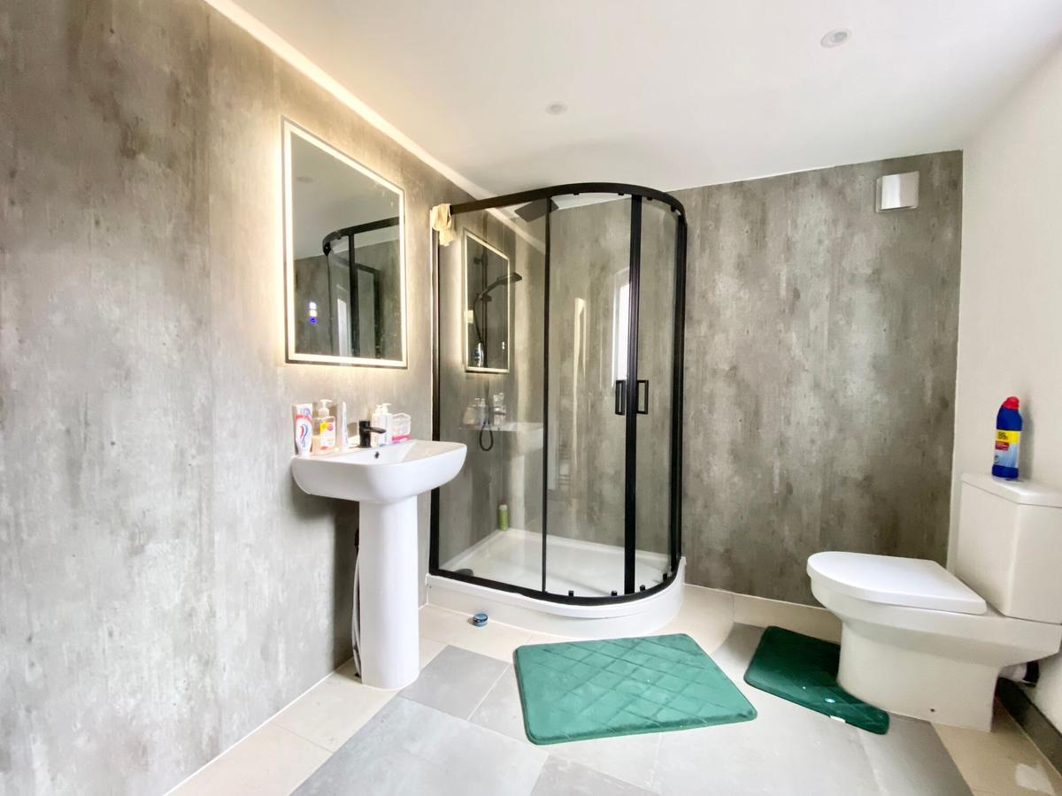 5 bedroom house on Alfreton Road, Lenton, Nottingham