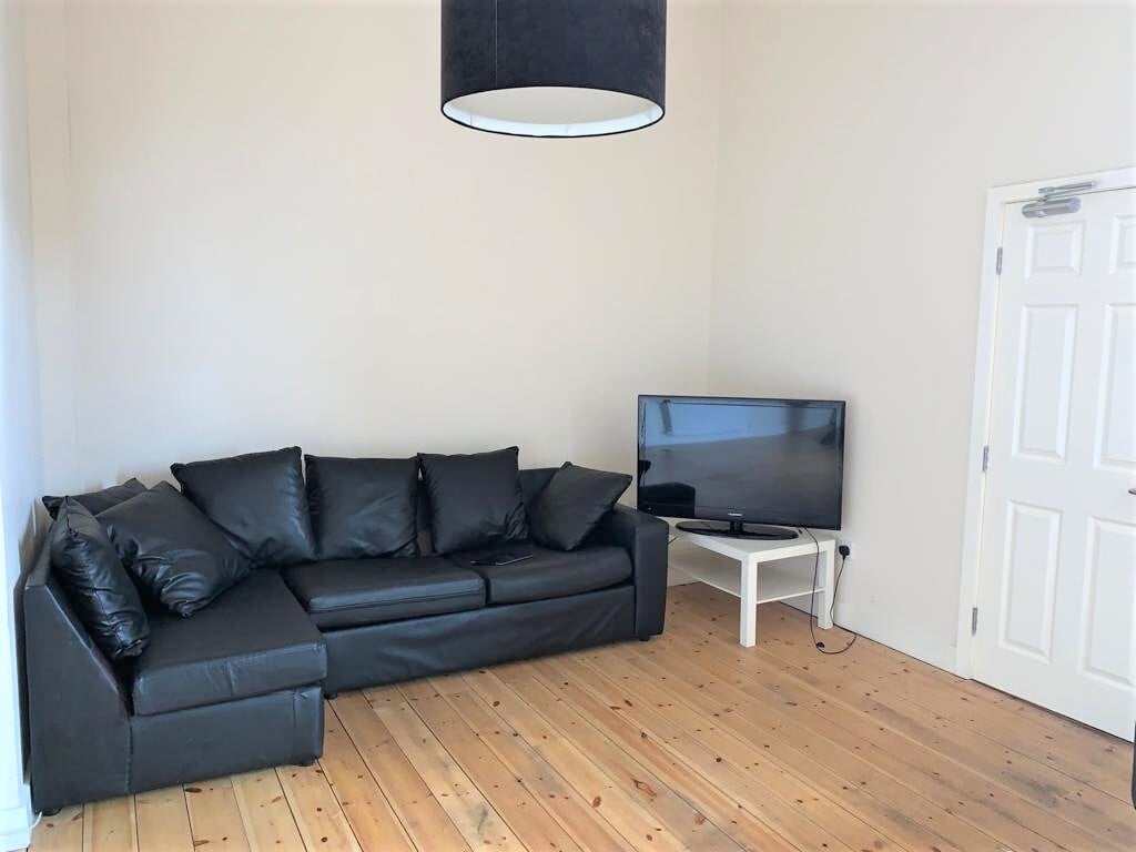 3 bedroom apartment for rent Heaton Road, Newcastle, NE6 5HN UniHomes