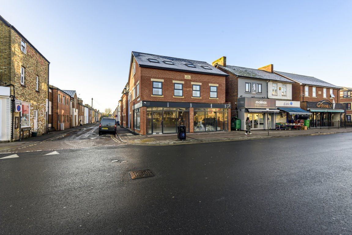 9 bedroom house for rent Cowley Road, Oxford, OX4 1UQ UniHomes