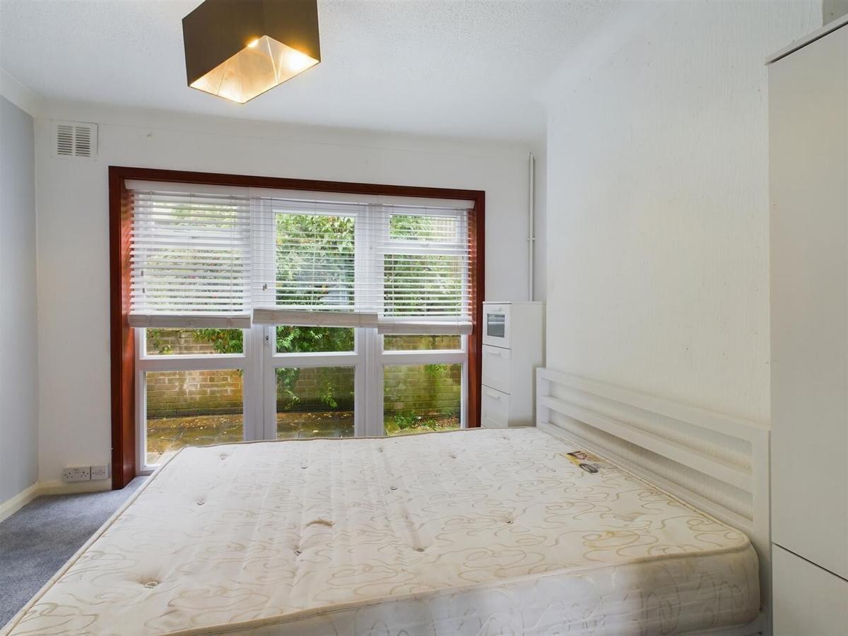 4 bedroom house for rent Carlyle Avenue, Brighton, BN2 4DR UniHomes