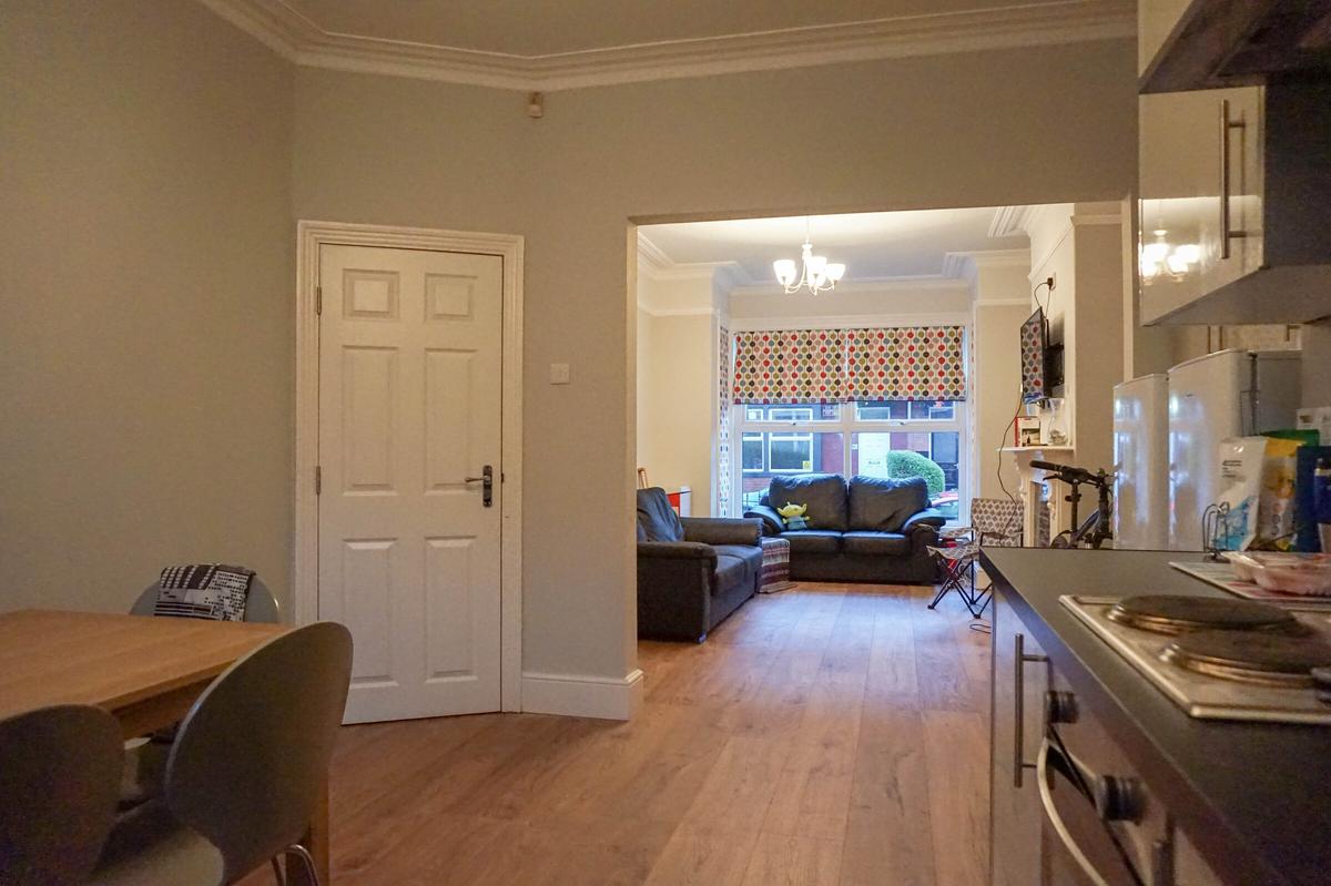 5 bedroom house for rent Headingley Avenue, Leeds, LS6 3ER UniHomes