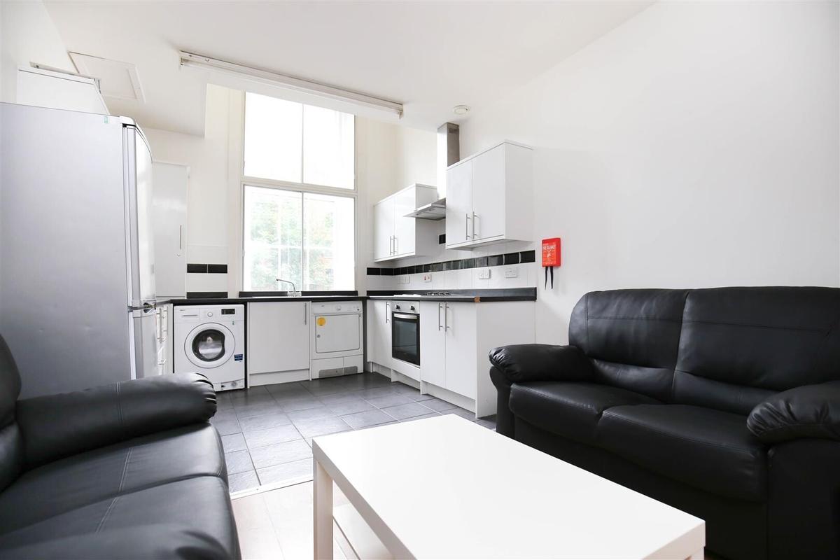 Photo inspiration: Bedroom Apartments 4 Units Reference: 4 Bedroom Apartment For Rent Rubicon House Newcastle Ne1 5Dz