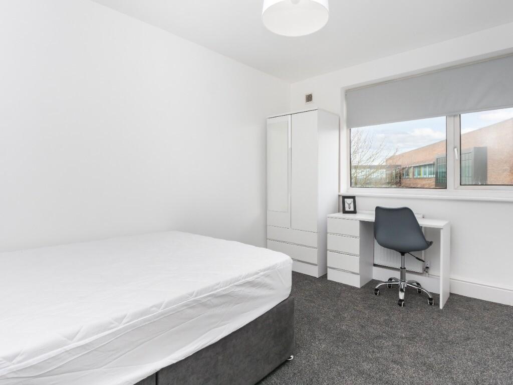 3 bedroom house for rent Monks Park Avenue Horfield, Bristol, BS7 0UL