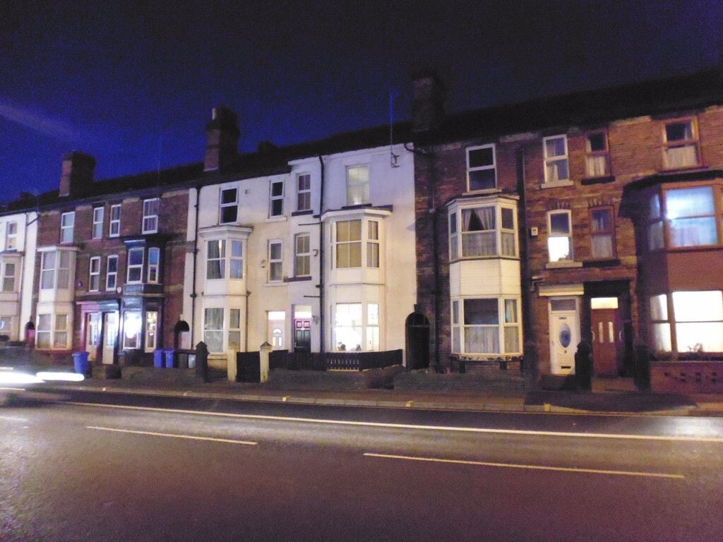 6 bedroom house for rent Abbeydale Road, Sheffield, S7 1FJ UniHomes