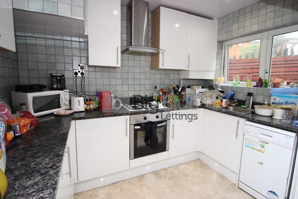 6 bedroom house for rent Mayville Road, Leeds, LS6 1NF UniHomes