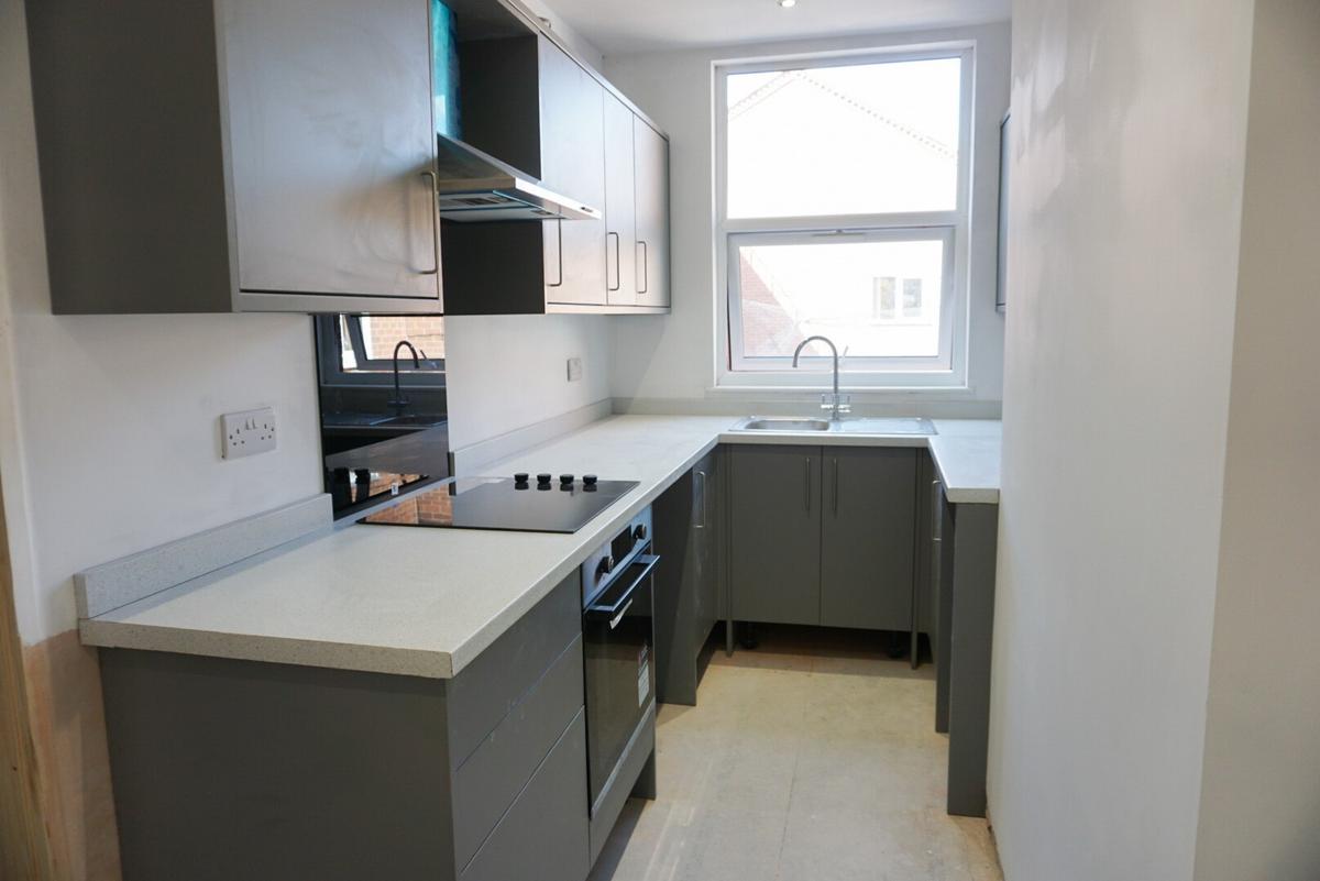 2 bedroom apartment for rent 69 High Road Beeston, Nottingham, NG9 2LE