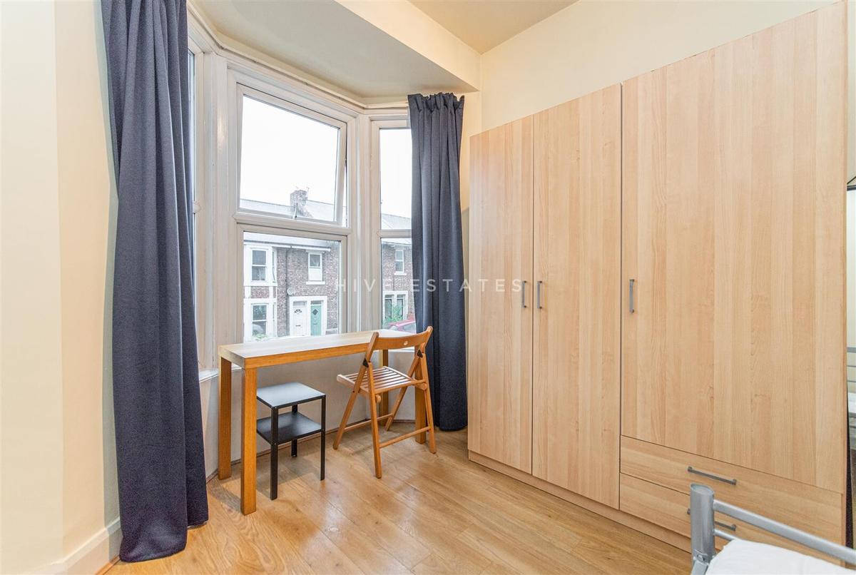 3 bedroom apartment for rent Warwick Street, Newcastle, NE6 5AR UniHomes