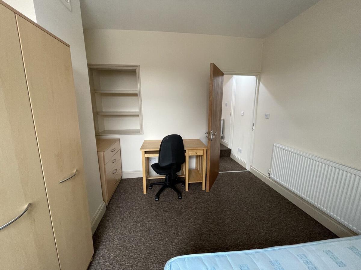 2 bedroom house for rent Leopold Road, Leicester, LE2 1YB UniHomes