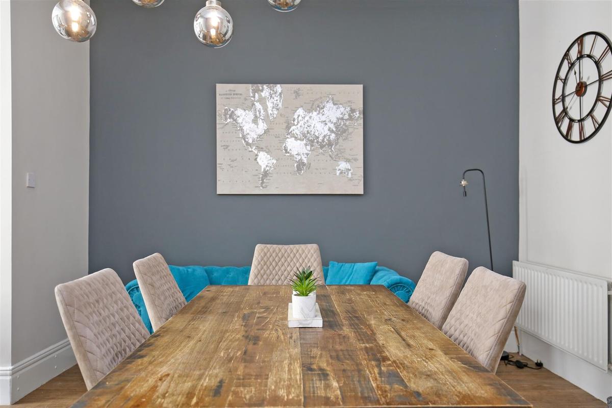 6 bedroom house for rent Clayton Park Square, Newcastle, NE2 4DP UniHomes