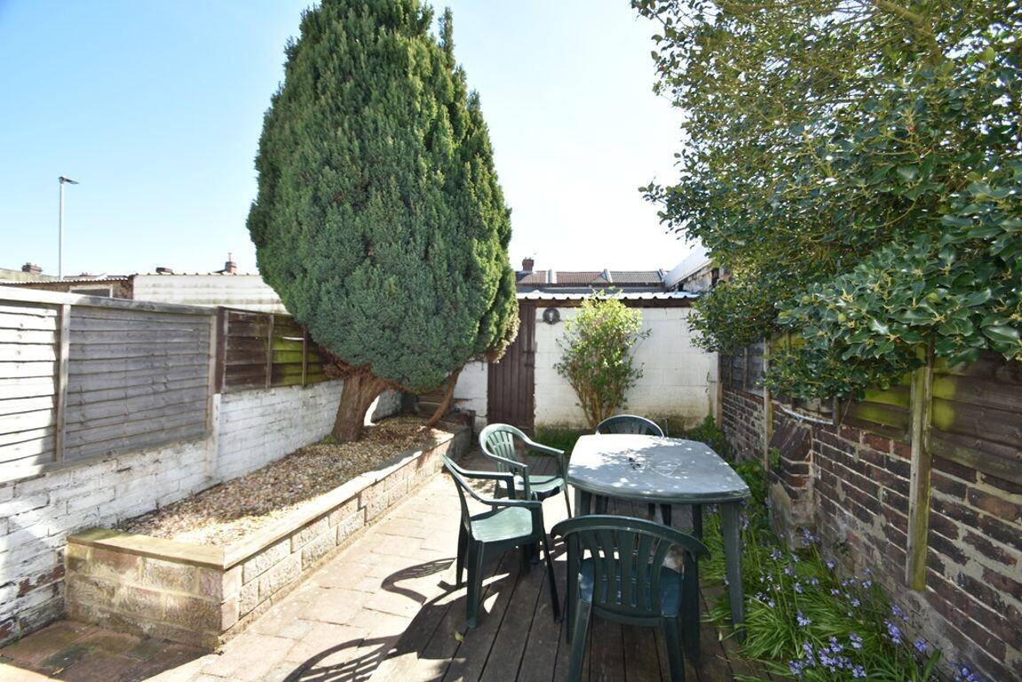 5 bedroom house for rent Manners Road, Portsmouth, PO4 0BB UniHomes