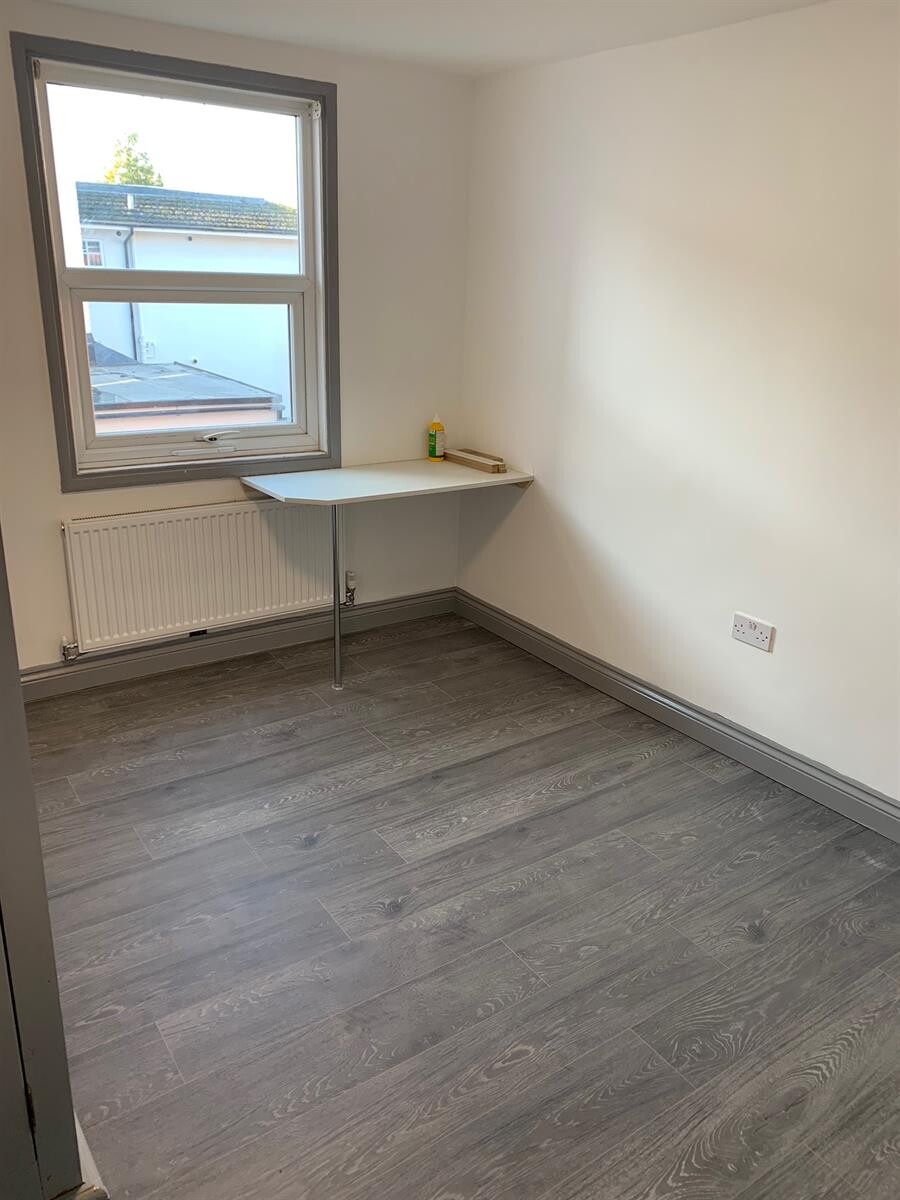 6 bedroom apartment for rent 14 Warwick New Road, Leamington Spa, CV32